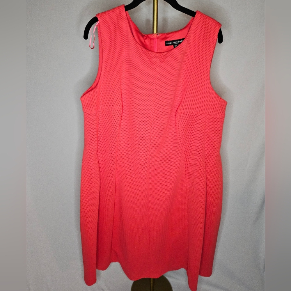 Madison Leigh Coral Sleeveless Textured Fit & Flare Dress - 18 W